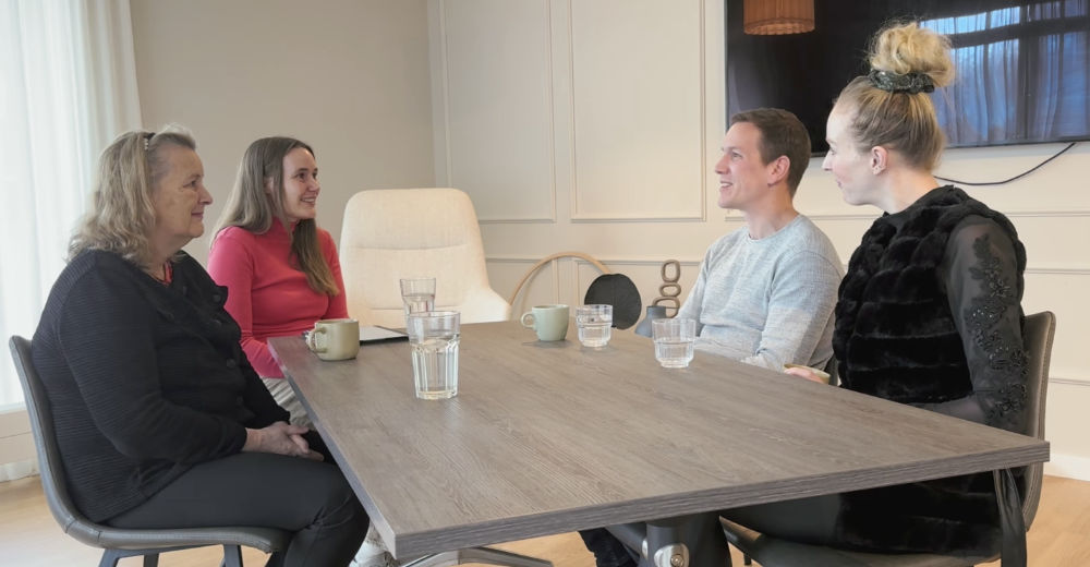 HypnoMum & Ayla – parenthood (poster)